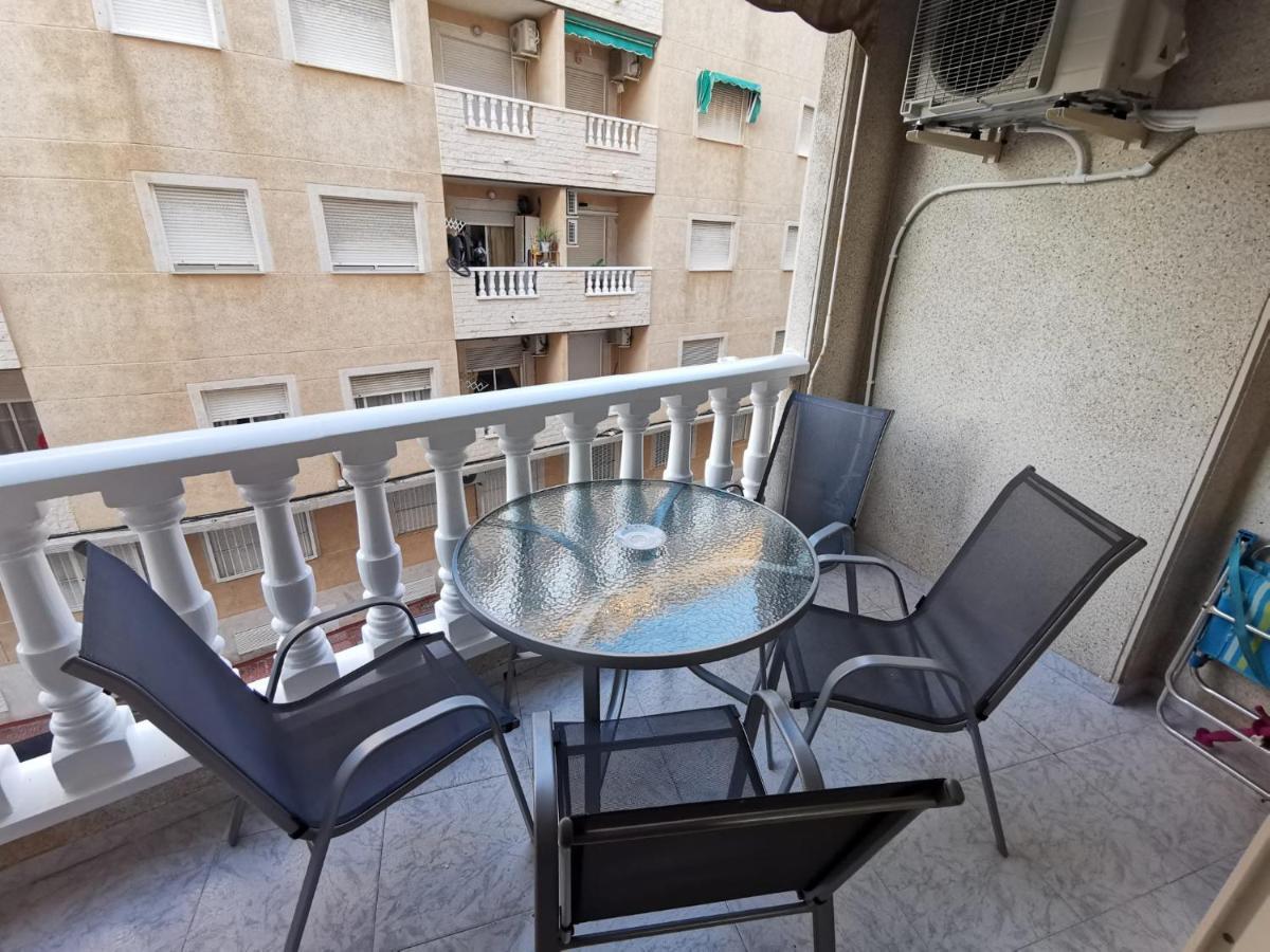Mar Apartamento Lägenhet Torrevieja Exteriör bild